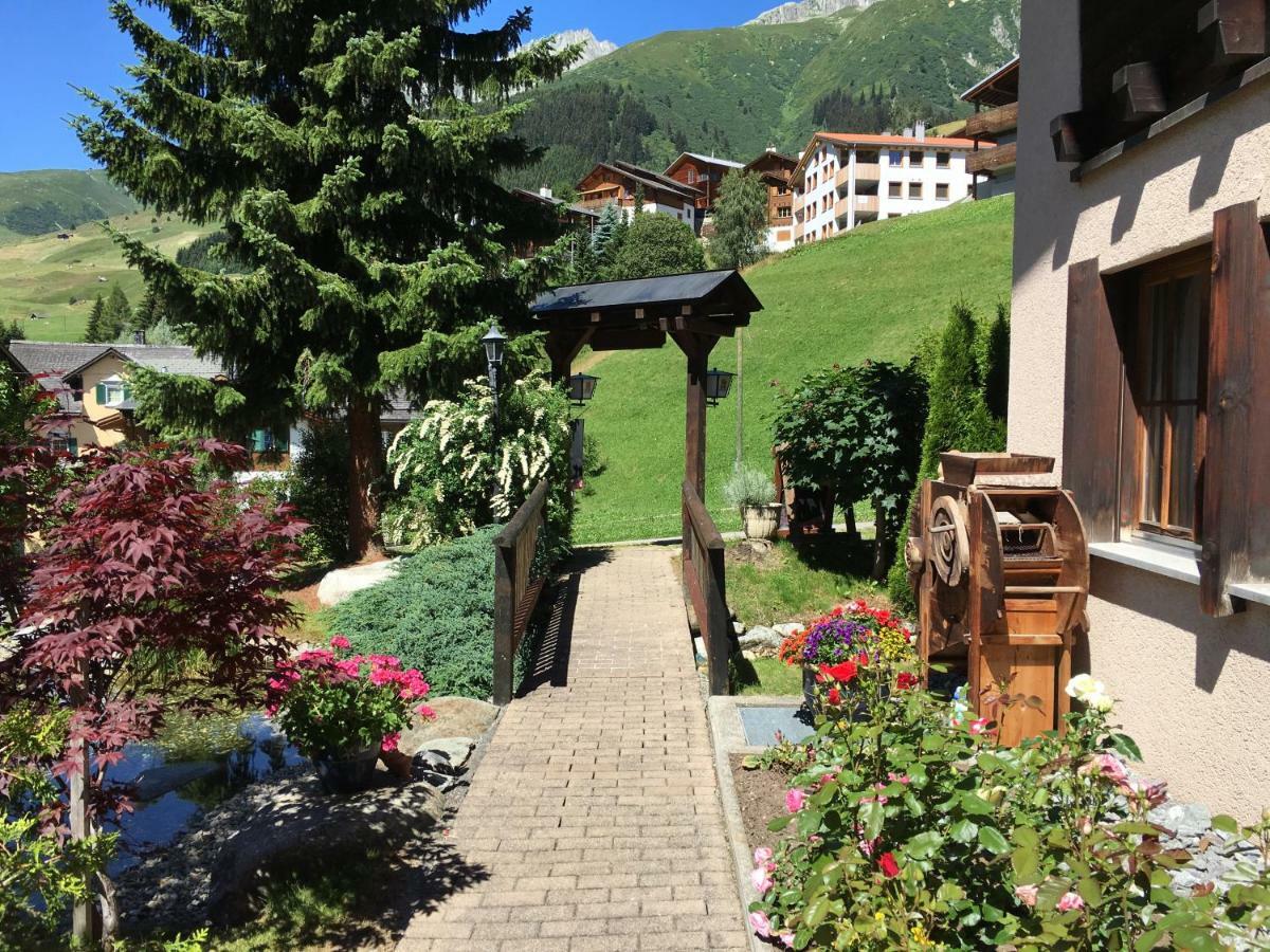 Hotel B&B Casa La Val Sedrun Exterior photo